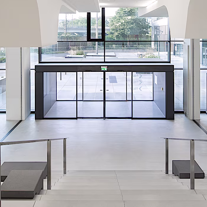 access-solutions-automatiske-skydedoere-01
